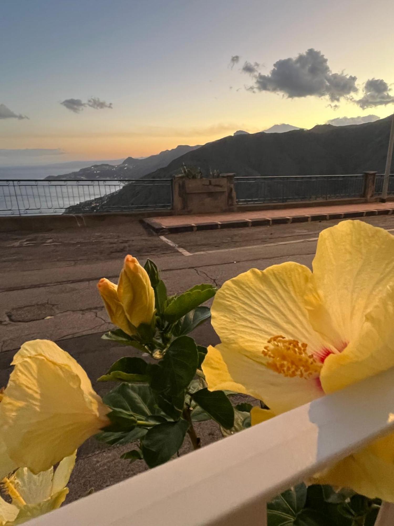 Casanima Vista Incantevole Vicino Taormina Forza dʼAgro Buitenkant foto